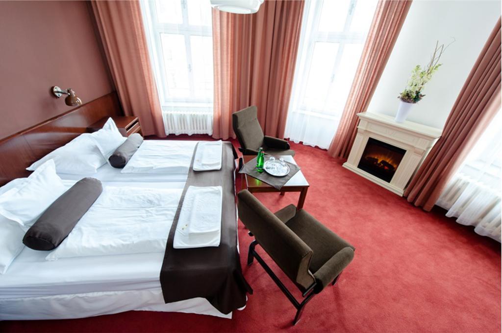 Hotel Slavia ブルノ エクステリア 写真