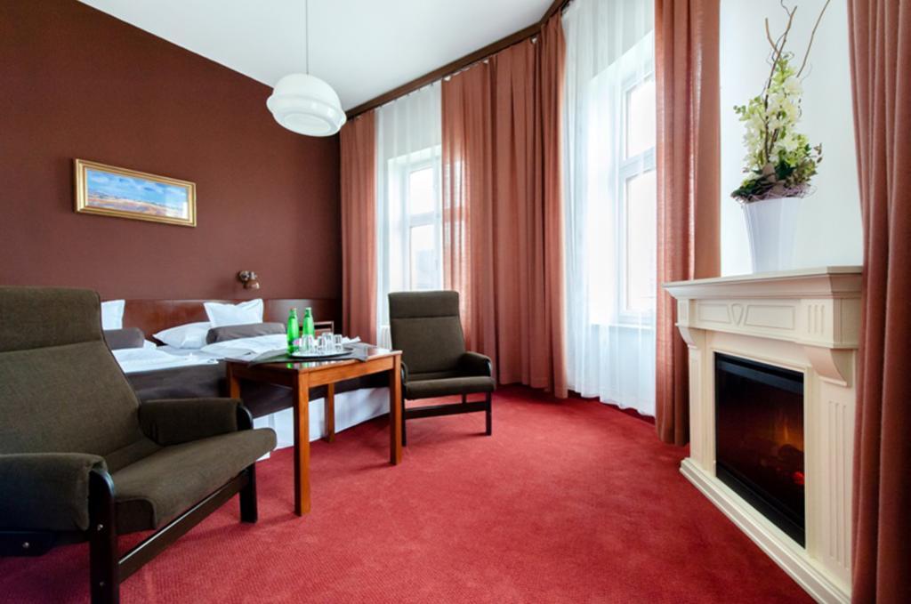 Hotel Slavia ブルノ エクステリア 写真