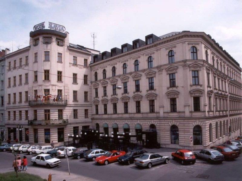 Hotel Slavia ブルノ エクステリア 写真