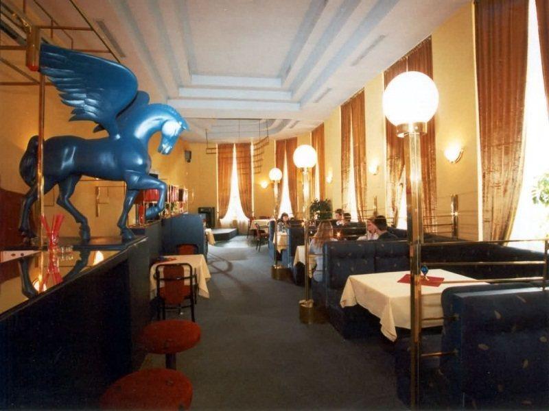 Hotel Slavia ブルノ エクステリア 写真