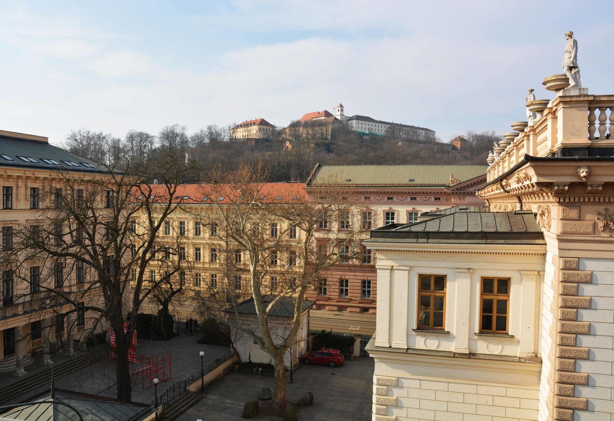 Hotel Slavia ブルノ エクステリア 写真