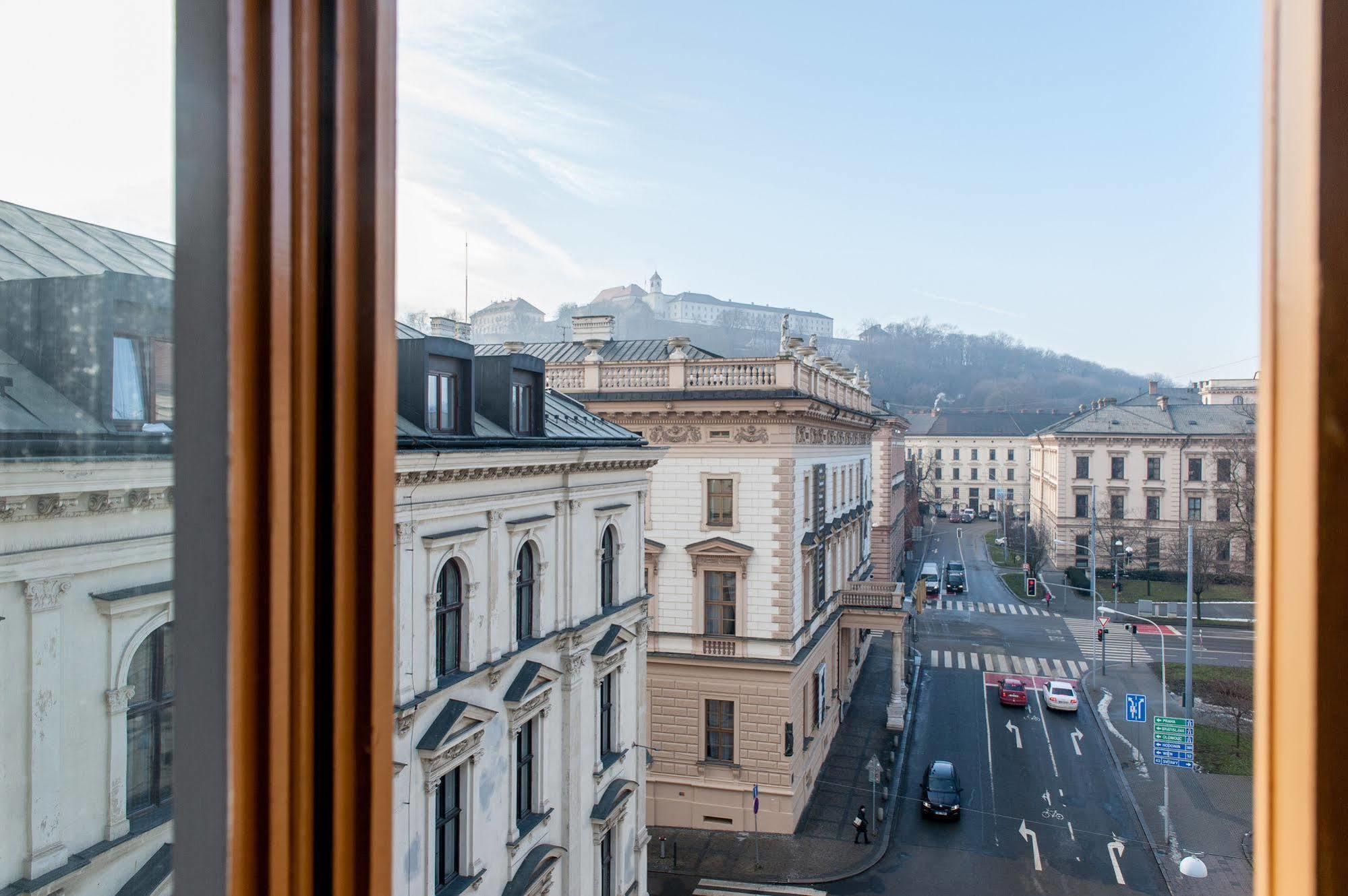 Hotel Slavia ブルノ エクステリア 写真